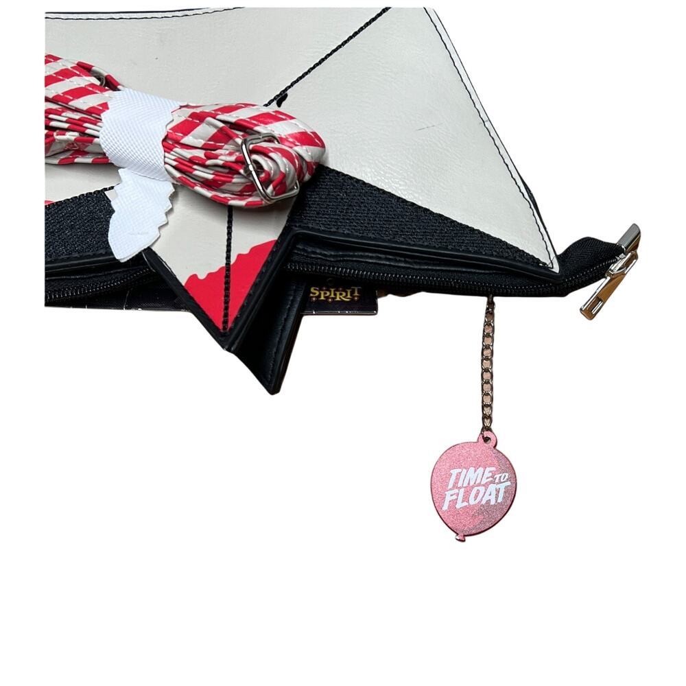 IT Chapter 2 Pennywise S.S. Georgie Crossbody Bag Spirit Halloween Purse - Picture 4 of 15